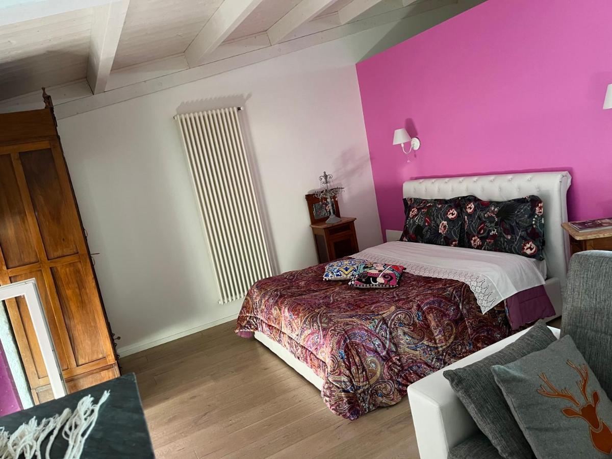 B&B Dell'Orologio Акуавива деле Фонти Екстериор снимка
