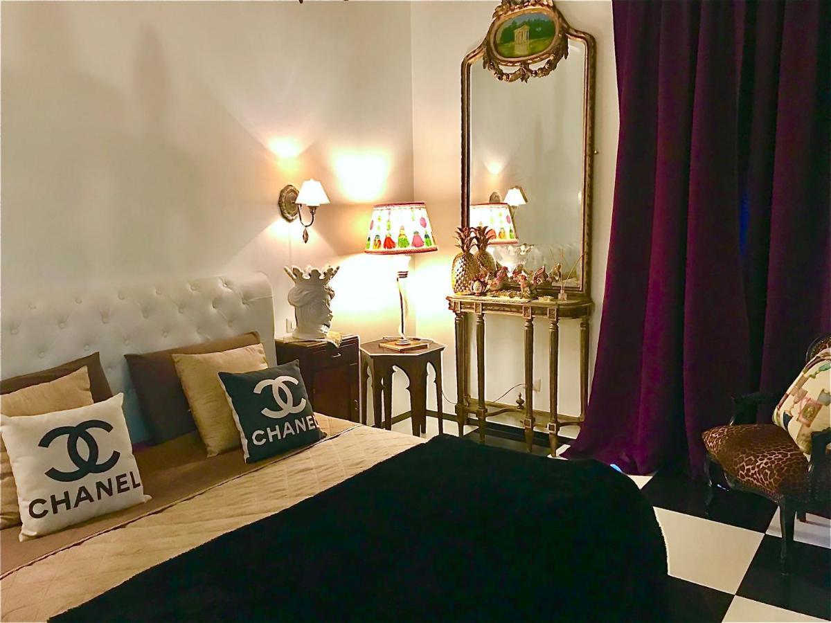 B&B Dell'Orologio Акуавива деле Фонти Екстериор снимка